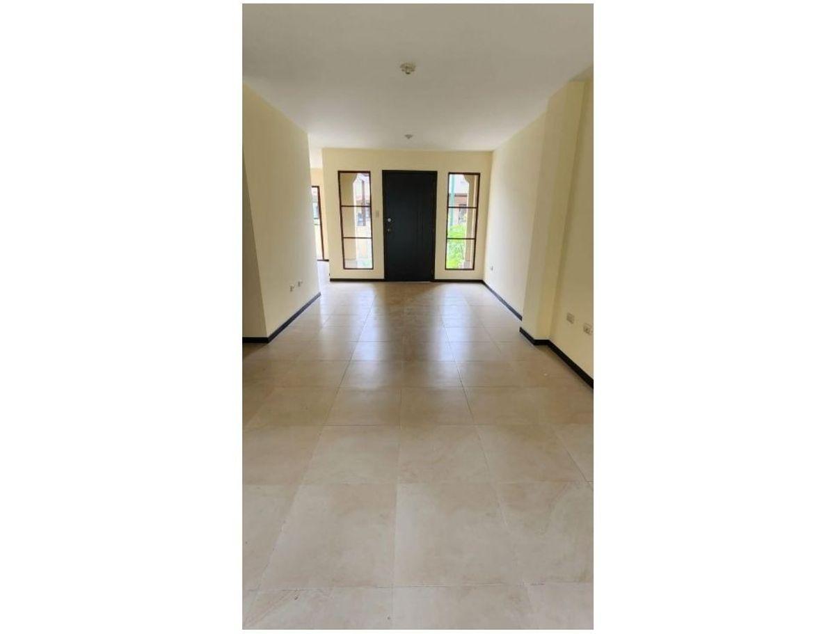 Venta, Casa de Estreno en La Urbanización La Rioja Etapa Bolonia, Guayas — imagen 6