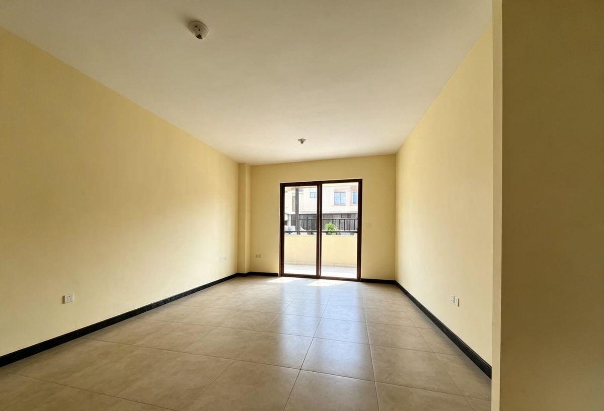 Venta, Casa de Estreno en La Urbanización La Rioja Etapa Bolonia, Guayas — imagen 5