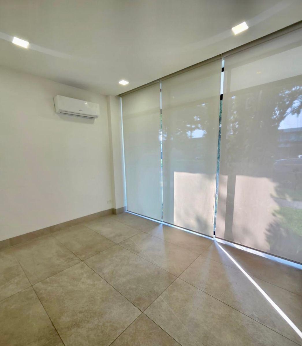 En Venta Y/o Alquiler Casa con Piscina, en Urb. Pacífica, Isla Mocoli, 480 m², Guayas — imagen 6