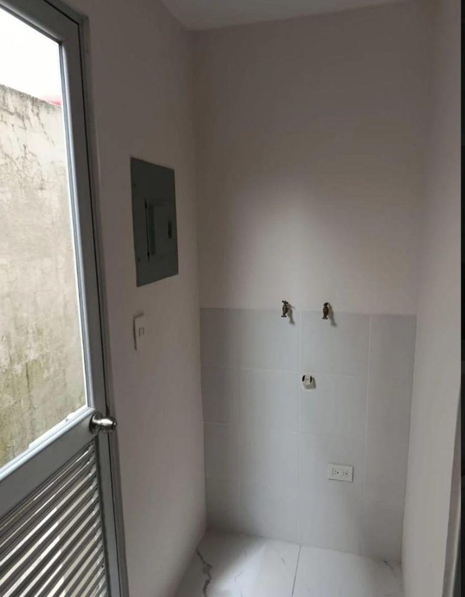 Vendo o Alquilo Casa de Estreno Urb. Millennium Village, Guayas — imagen 5