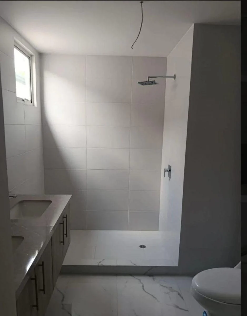 Vendo o Alquilo Casa de Estreno Urb. Millennium Village, Guayas — imagen 2