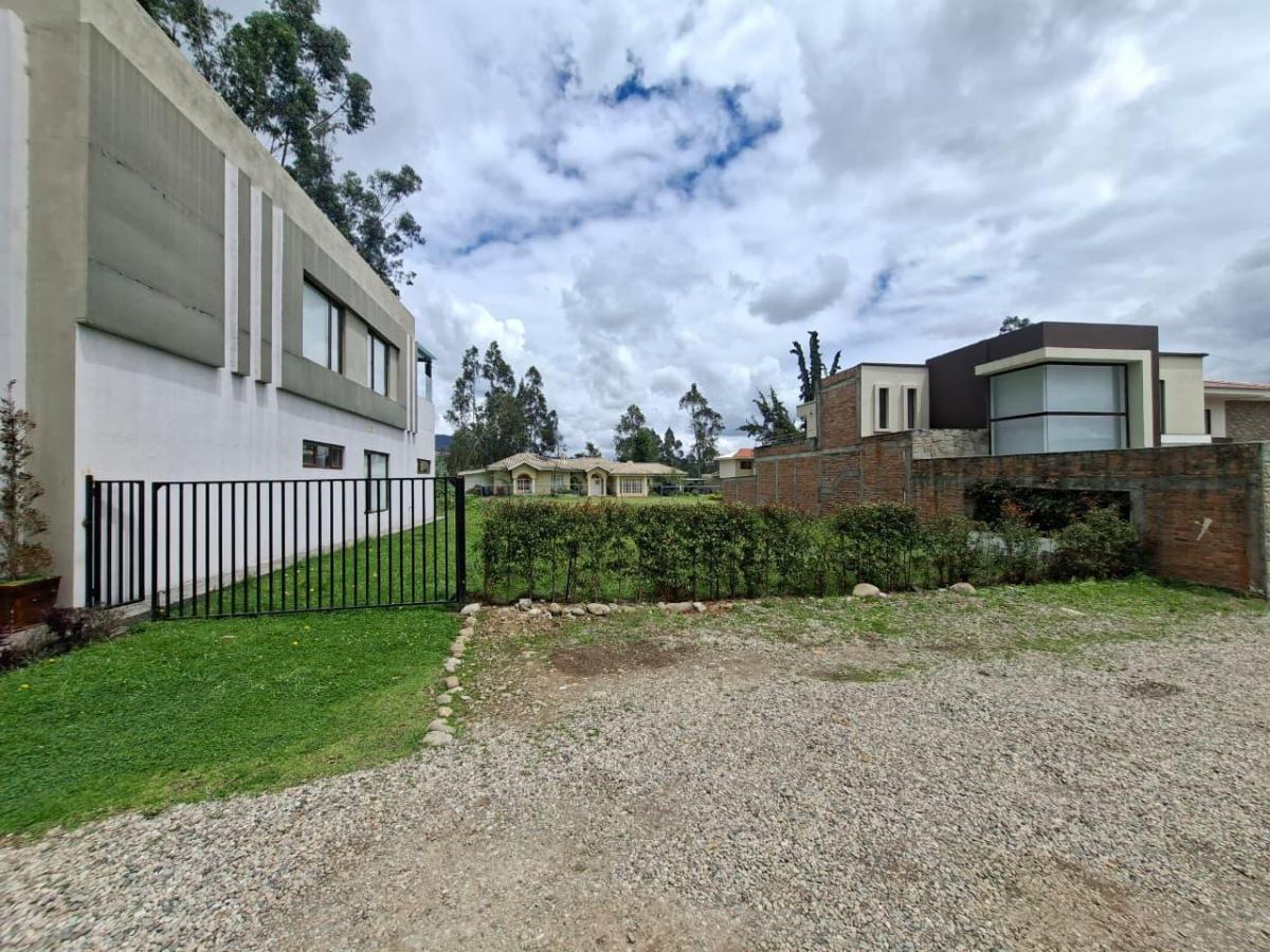 Terreno de Venta, Sector San Joaquin 406 m², Azuay — imagen 2