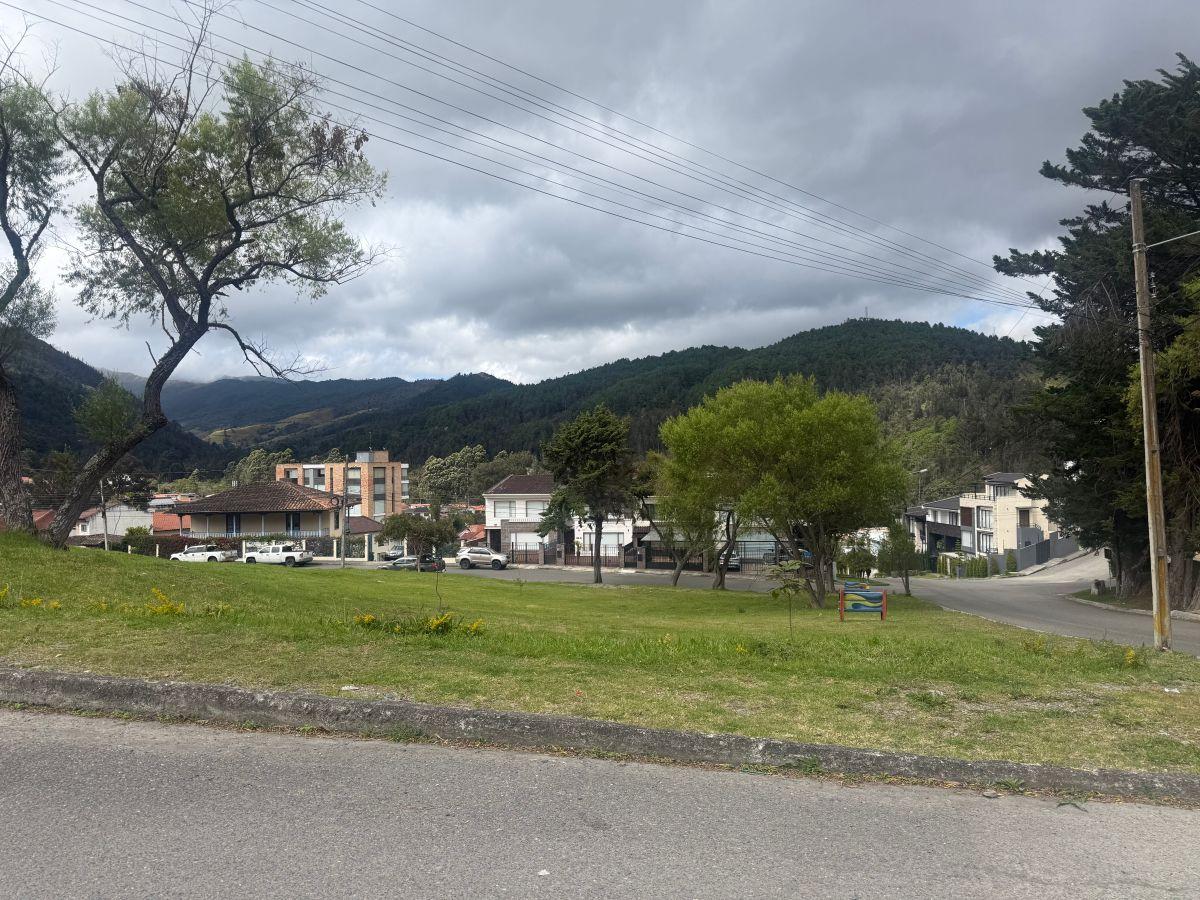 Terreno en Venta Loja Urbanización Rodríguez Witt — imagen 9