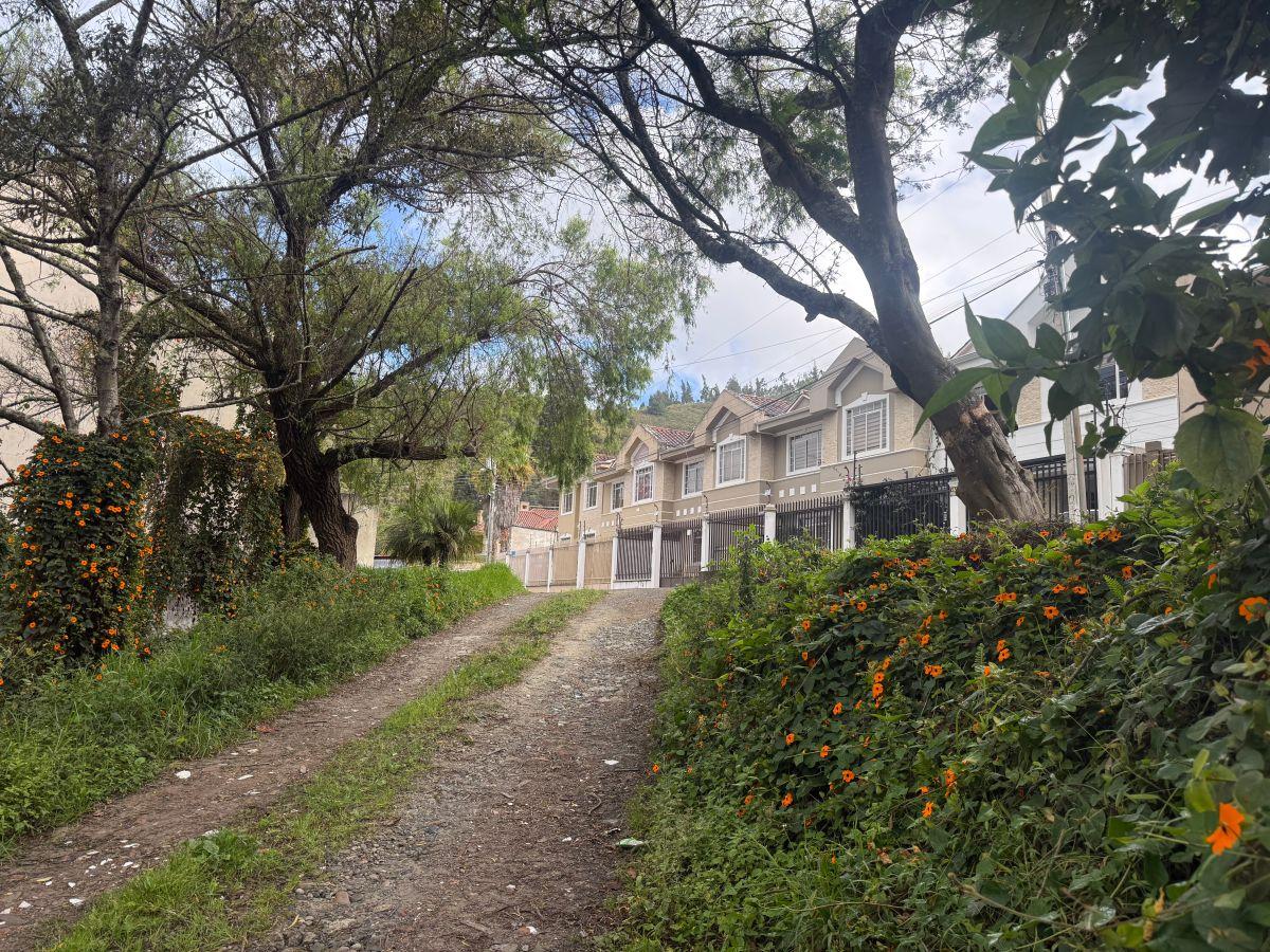 Terreno en Venta Loja Urbanización Rodríguez Witt — imagen 2