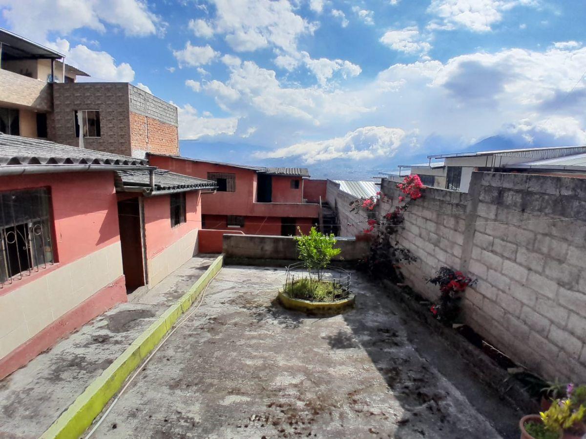 Casa de 306 m² con 12 Habitaciones en Venta en El Sur de Quito — imagen 9