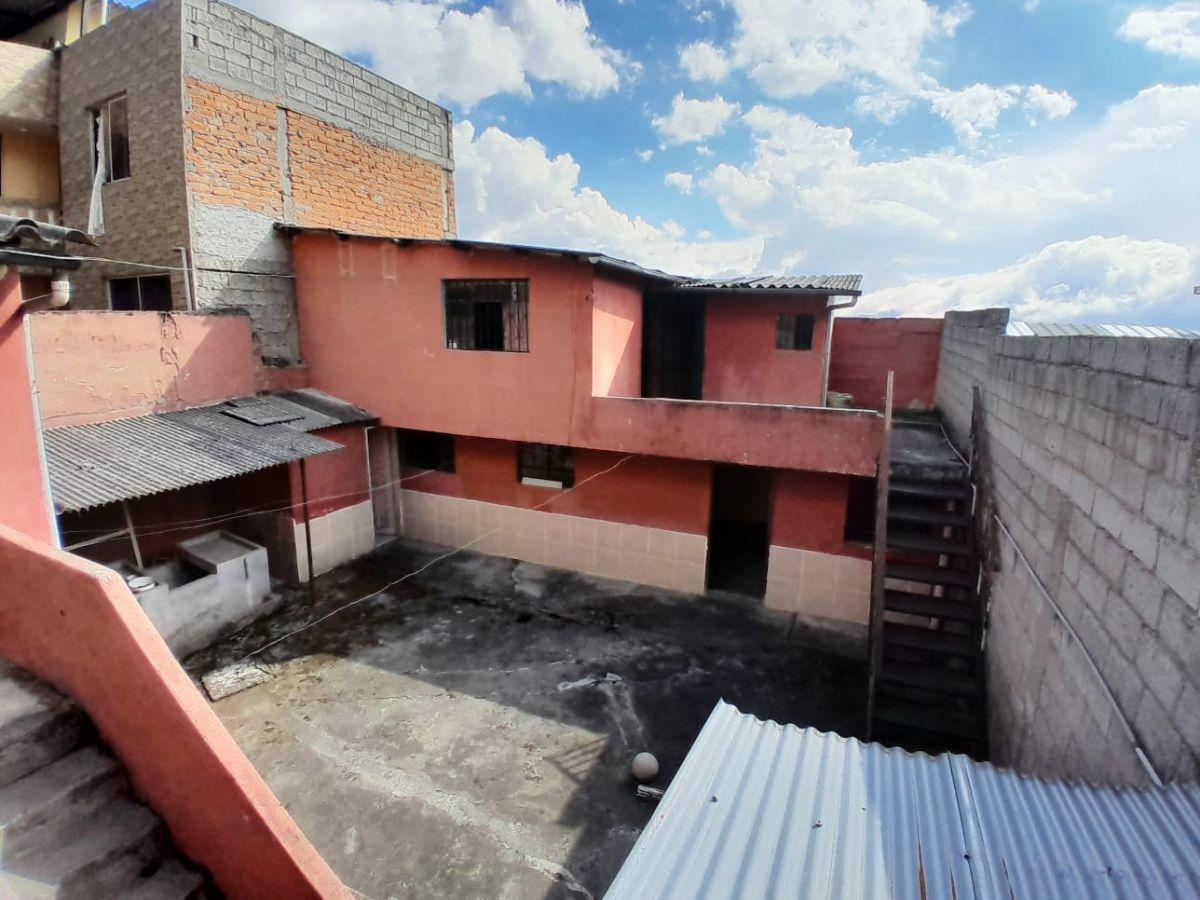 Casa de 306 m² con 12 Habitaciones en Venta en El Sur de Quito — imagen 8