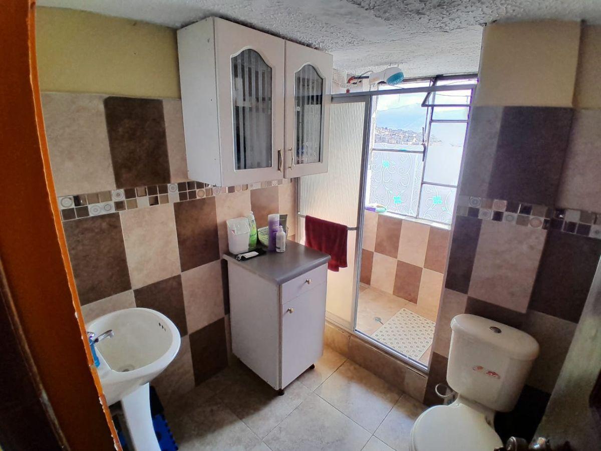 Casa de 306 m² con 12 Habitaciones en Venta en El Sur de Quito — imagen 5