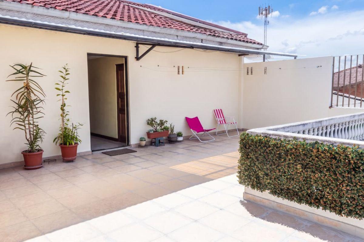 Departamento en Venta, Sector Cañaribamba, Azuay — imagen 2