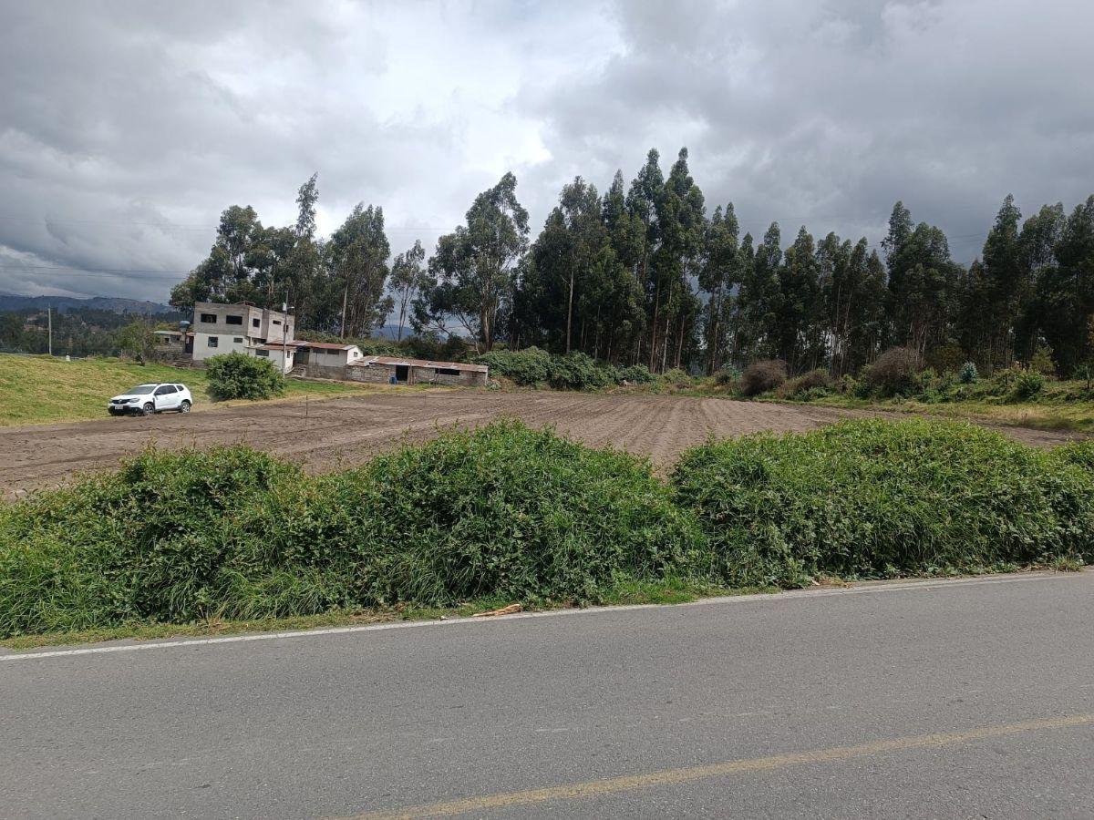 Terreno de 11.312 m² en San Andrés, Sector del Estadio. Chimborazo — imagen 4