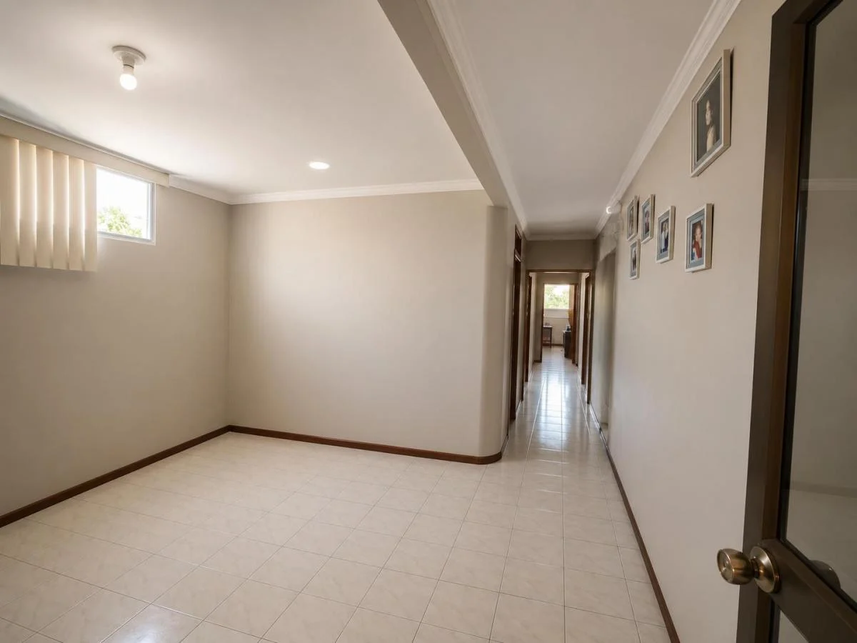 Amplio Departamento en Venta, Ceibos, Guayas — imagen 2