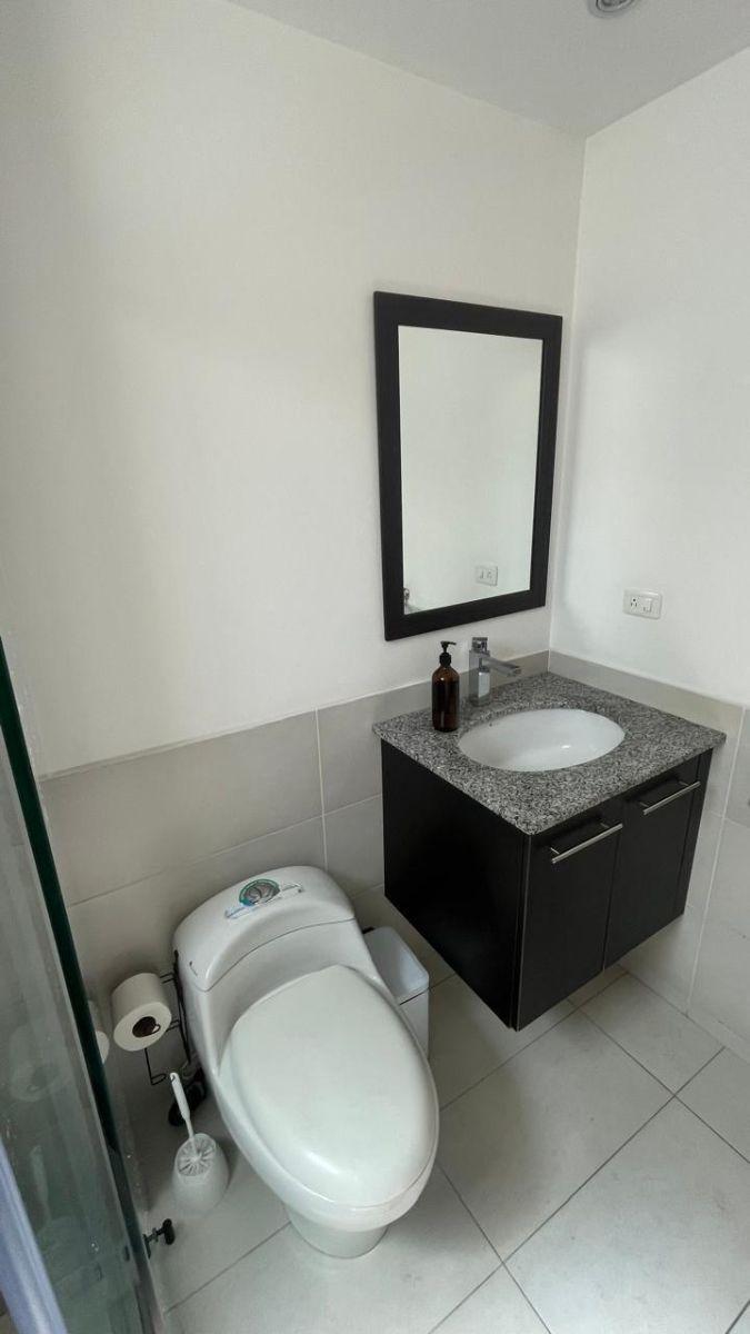 Departamento Lindo en Venta de 86 m² en El Sector de Bella Vista Como Nuevo — imagen 7