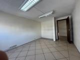 Oc - Sector La Colón, en Venta y Renta Oficina de 161 m², con Balcón — imagen 2