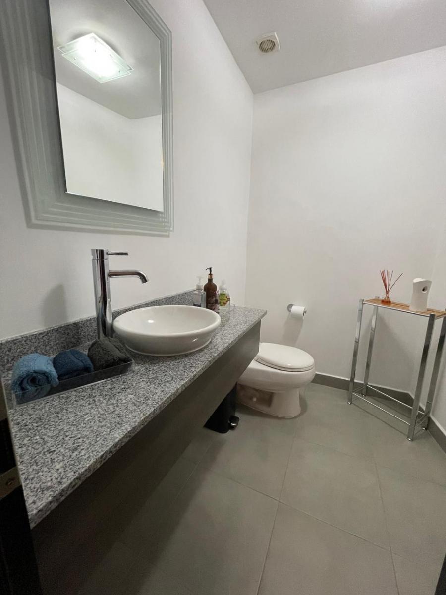 Vendo Hermoso Dep 3 Dorm. con Balcón. Provincia de Pichincha — imagen 9