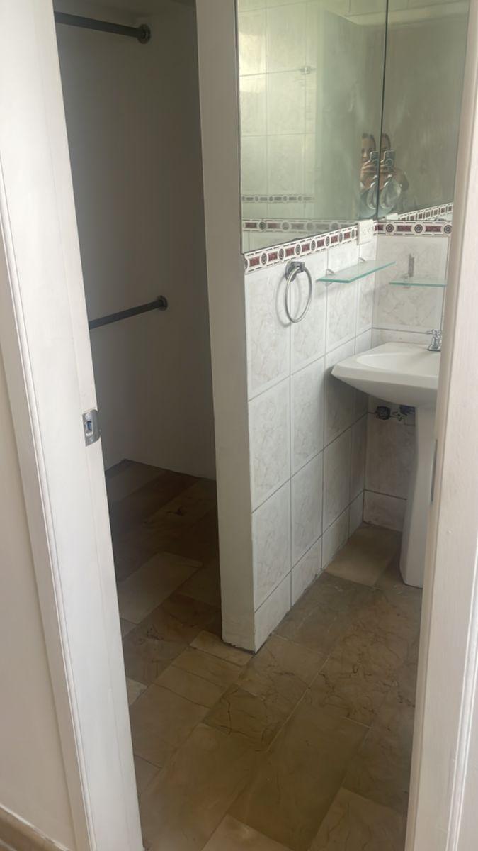 Departamento de 3 Dorm., Terraza Privada, en Venta en Samborondón, Guayas — imagen 3