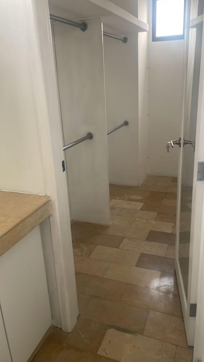 Departamento de 3 Dorm., Terraza Privada, en Venta en Samborondón, Guayas — imagen 2