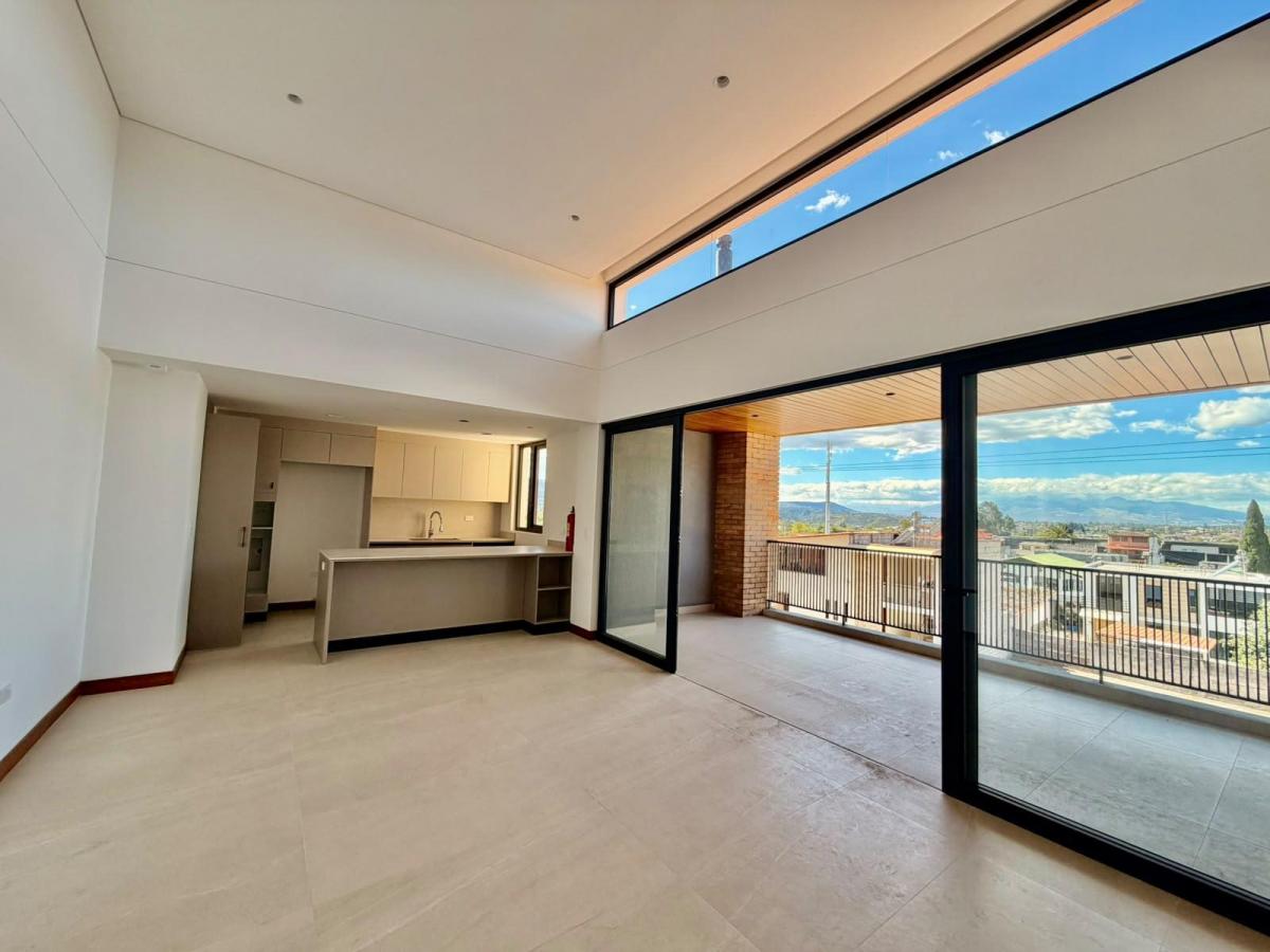 Venta Departamento 2 Dorm. con Terraza Amplia a 5 Minutos del Scala Cumbaya — imagen 10