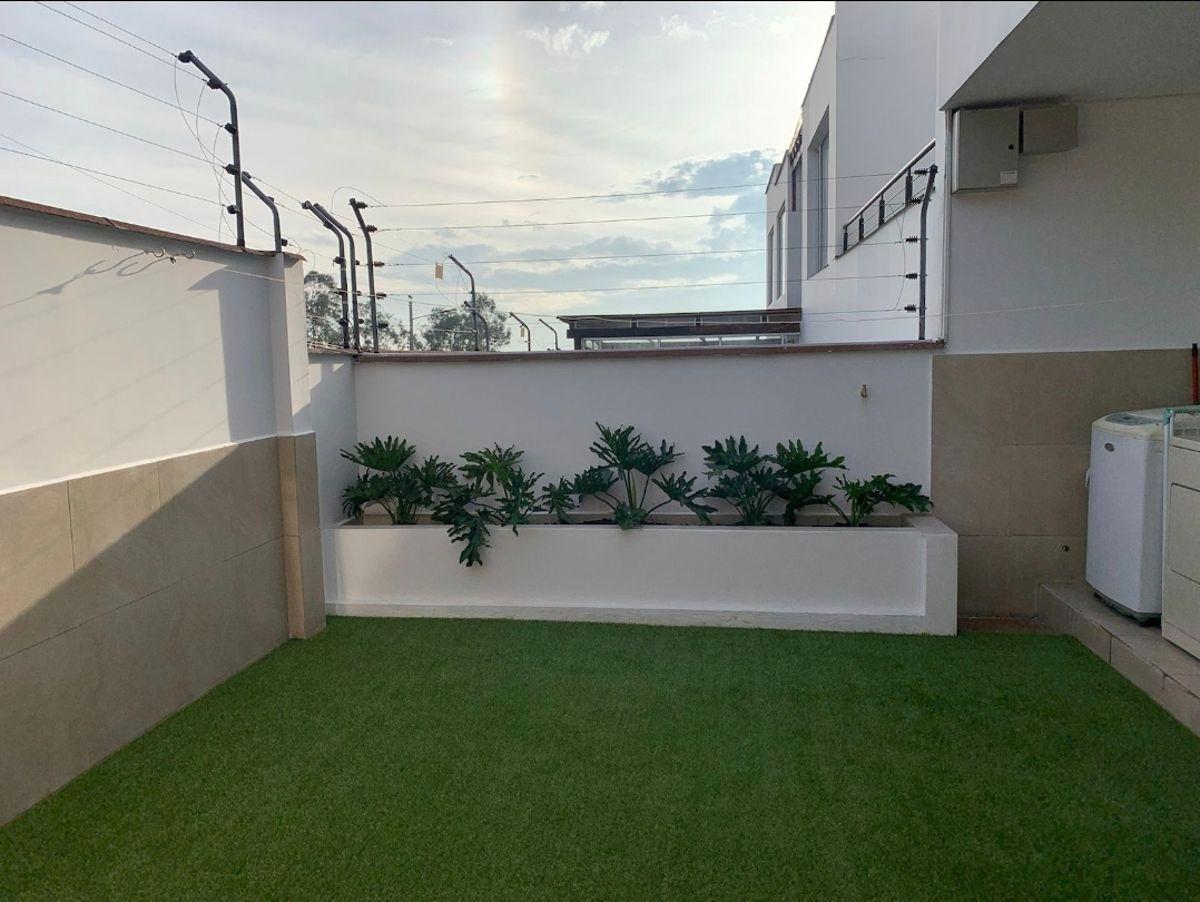 Casa de 250 m² con 3 Dorm. en Venta en San Juan de Cumbayá — imagen 8