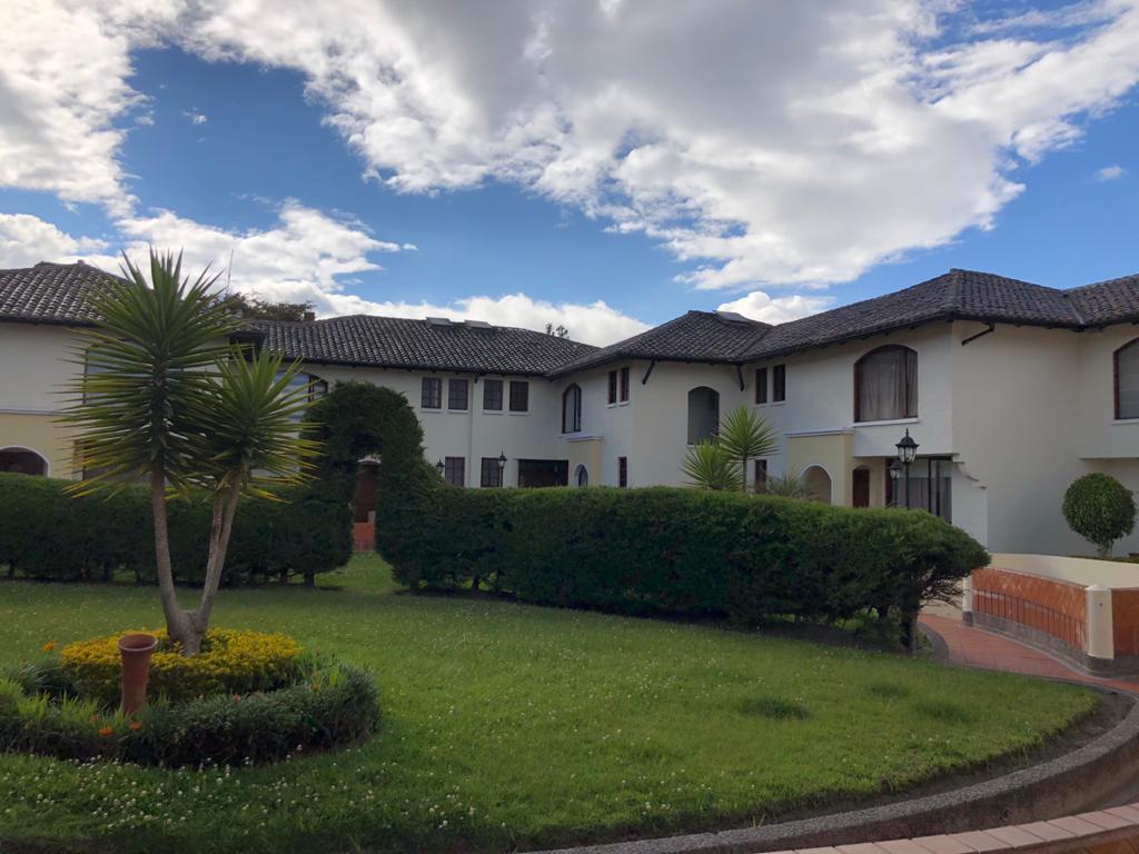 Se Vende Hermosa Casa Dentro de Conjunto Junto a La Urbanizacion El Condado — imagen 6