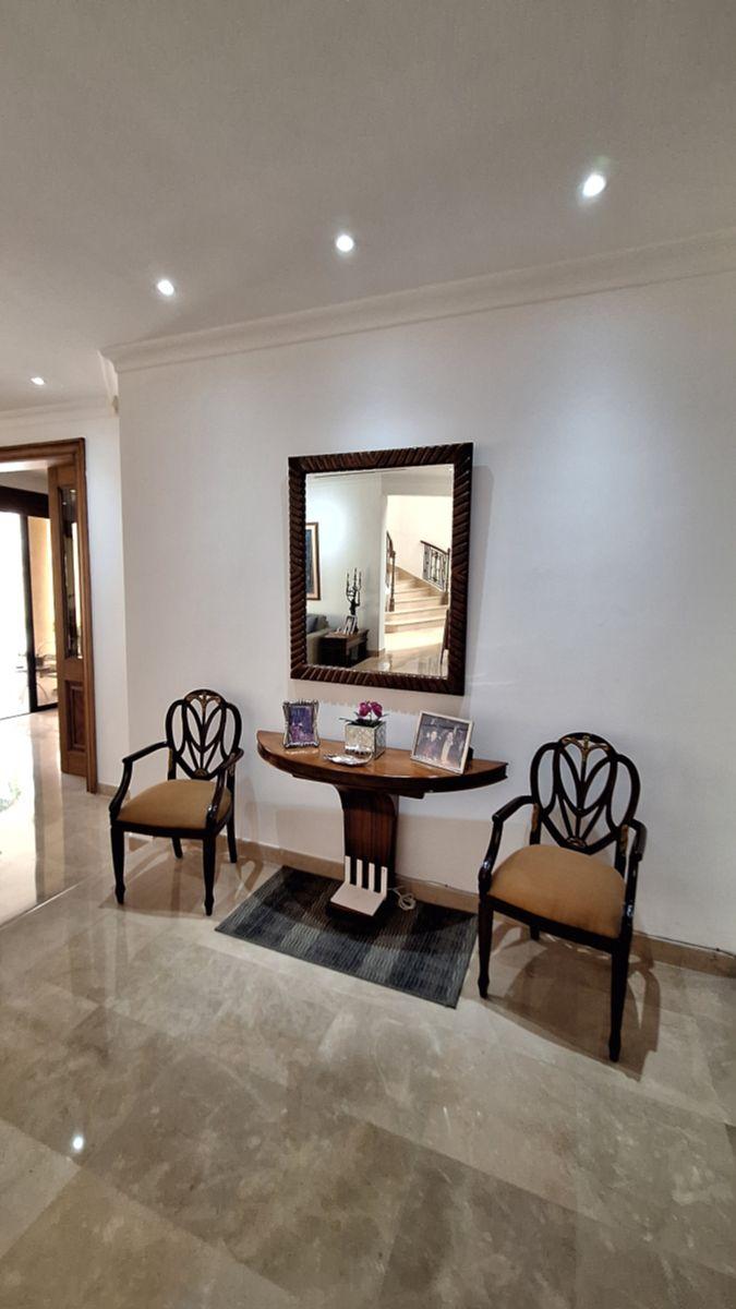 Casa de 911 m² con 4 Habitaciones en Venta en Samborondón, Guayas — imagen 8