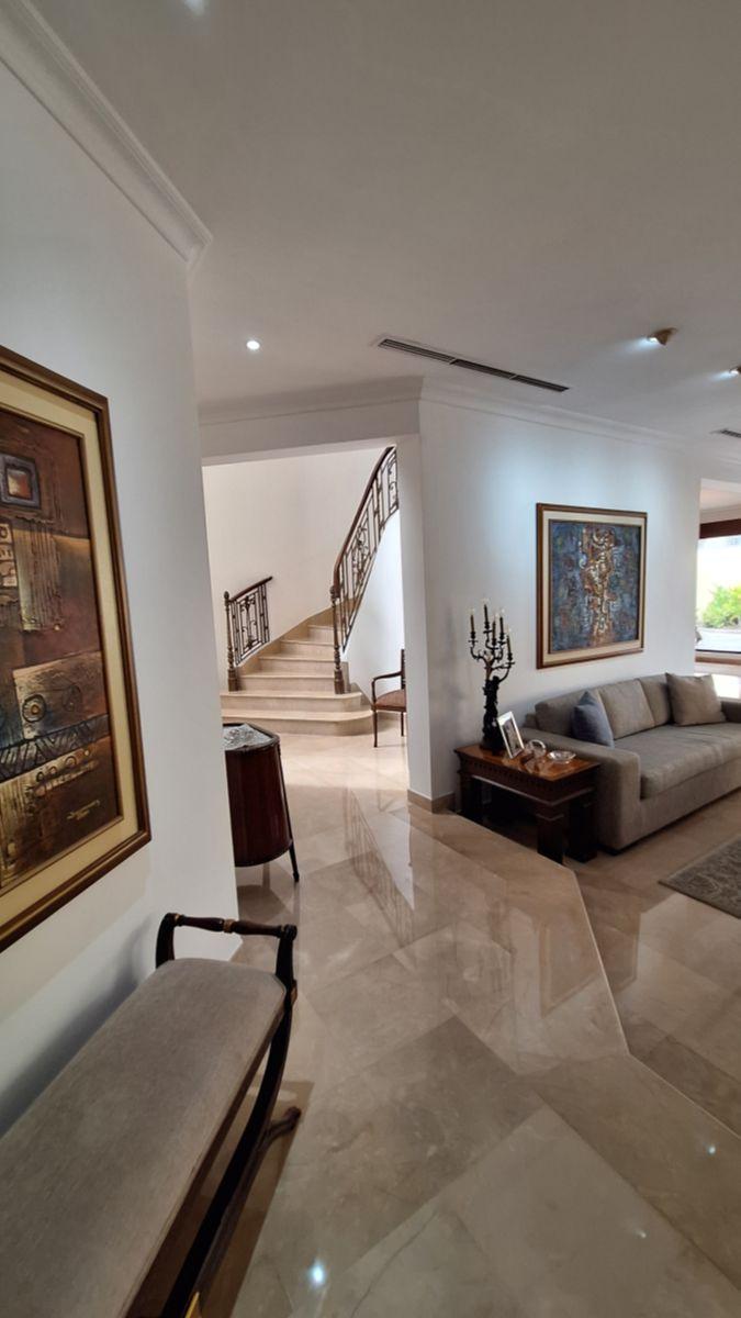 Casa de 911 m² con 4 Habitaciones en Venta en Samborondón, Guayas — imagen 3