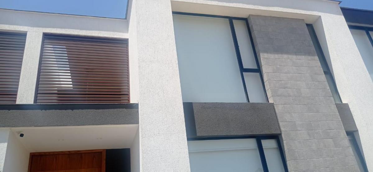 Se Vende Hermosa y Amplia Casa en Tumbaco — imagen 4
