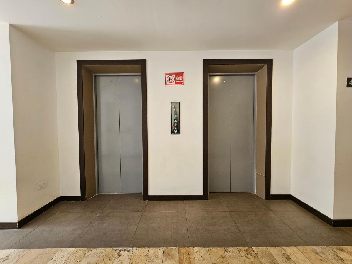 Vendo Departamento, Sector Gonzalez Suarez / Bosmediano — imagen 10