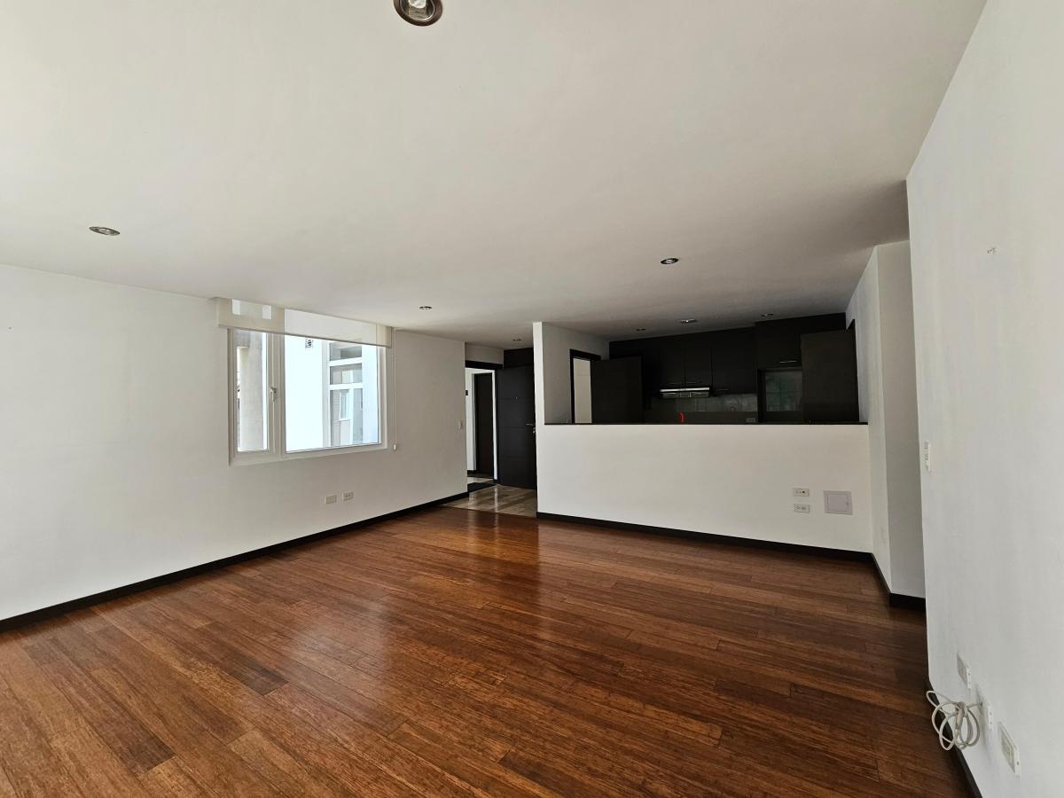 Vendo Departamento, Sector Gonzalez Suarez / Bosmediano — imagen 5