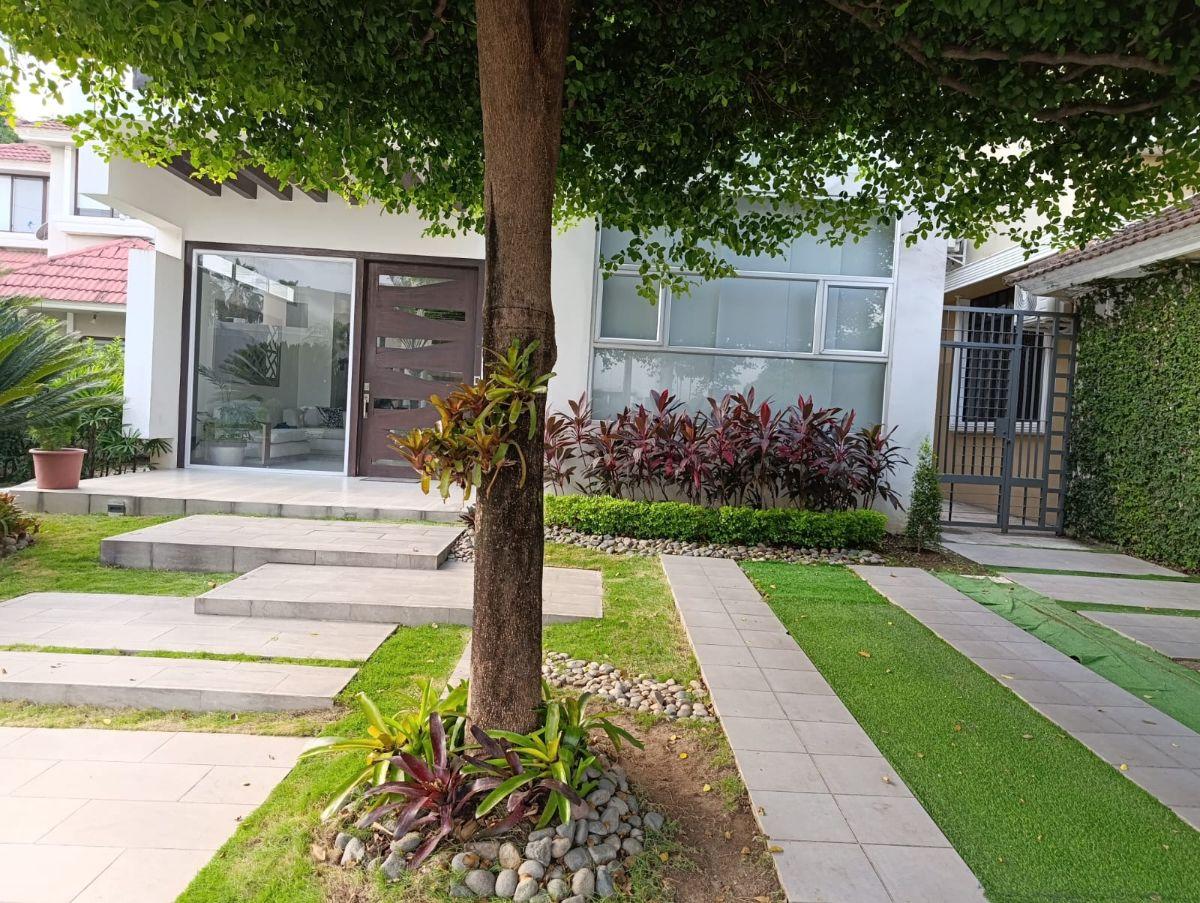 Casa en Venta Laguna Dorada Samborondon. F. Brito, Guayas — imagen 9