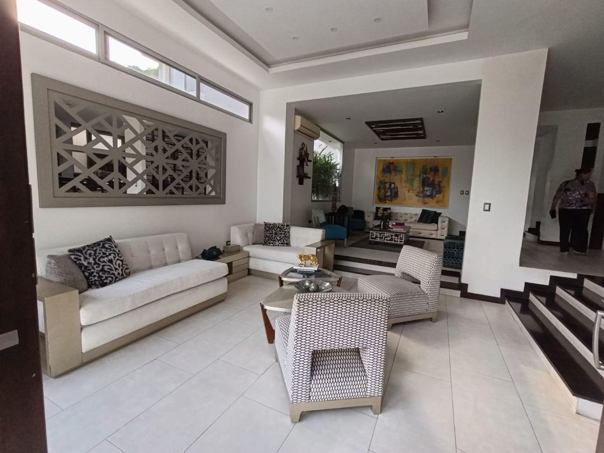 Casa en Venta Laguna Dorada Samborondon. F. Brito, Guayas — imagen 8
