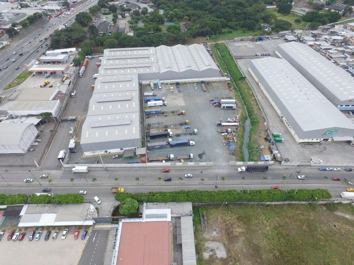 Terreno Exclusivo Industrial en Venta en El Km 8 Vía a Daule, Guayas — imagen 4