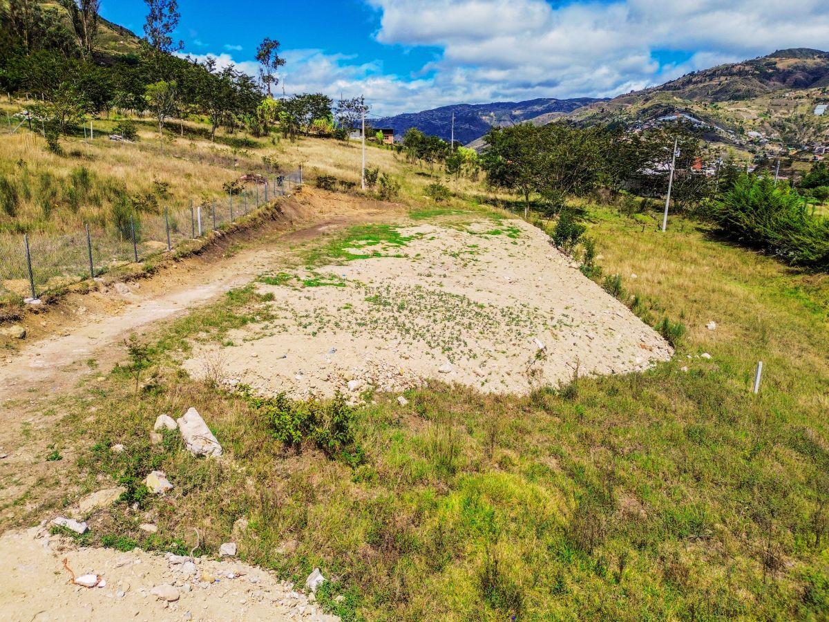 En Venta Terreno de 1432 m² en Chicti, Paute, Azuay — imagen 5