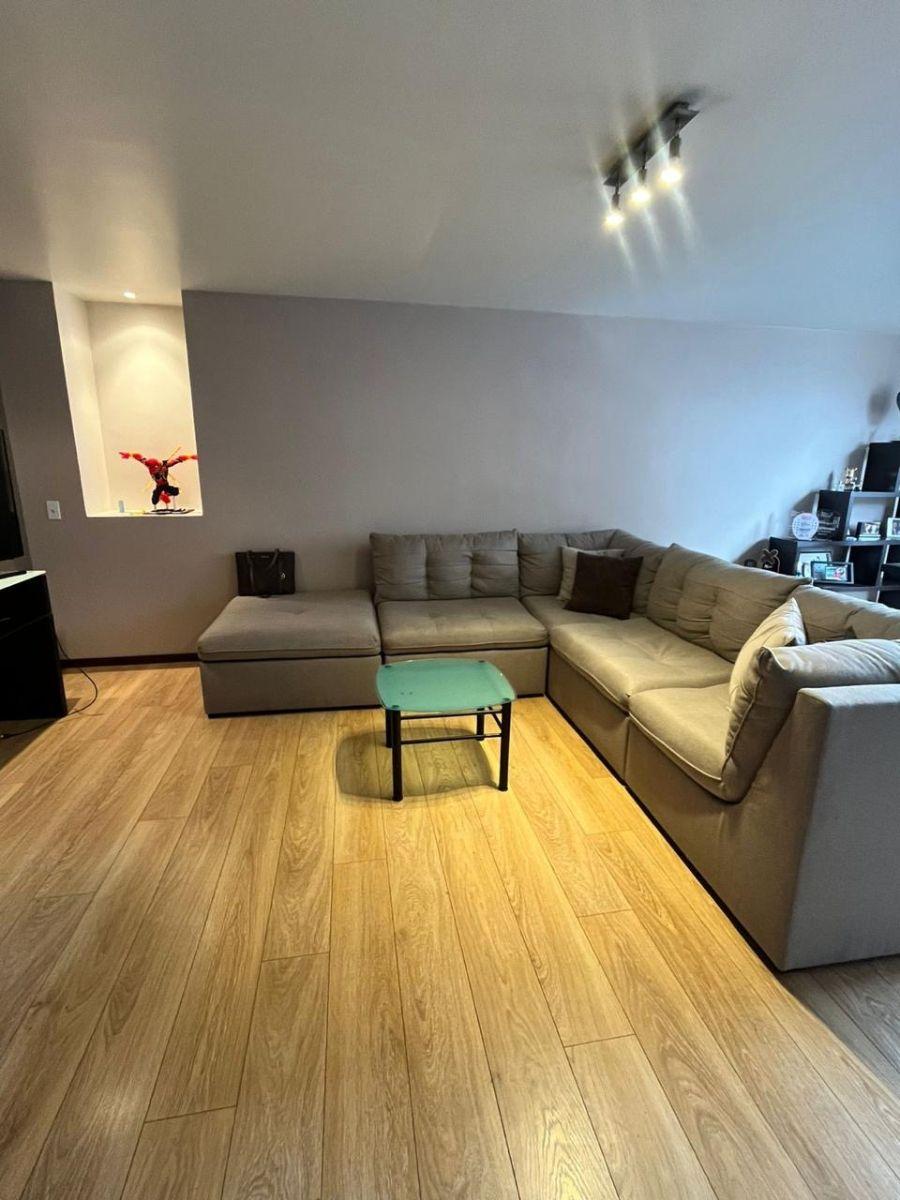 Departamento con Linda Vista a La Ciudad, en Venta sector La Mariscal (Cerca a Las Universidades) — imagen 10