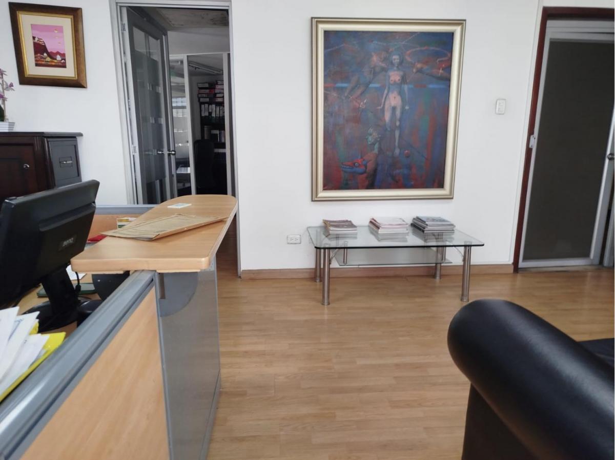 La Colon, de Oportunidad Oficina de Venta 150 m² — imagen 6
