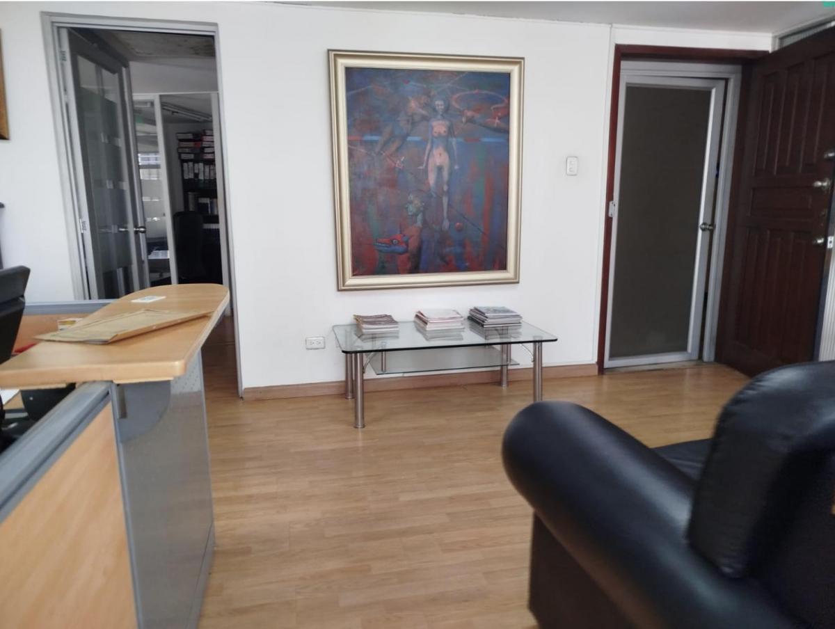 La Colon, de Oportunidad Oficina de Venta 150 m² — imagen 4