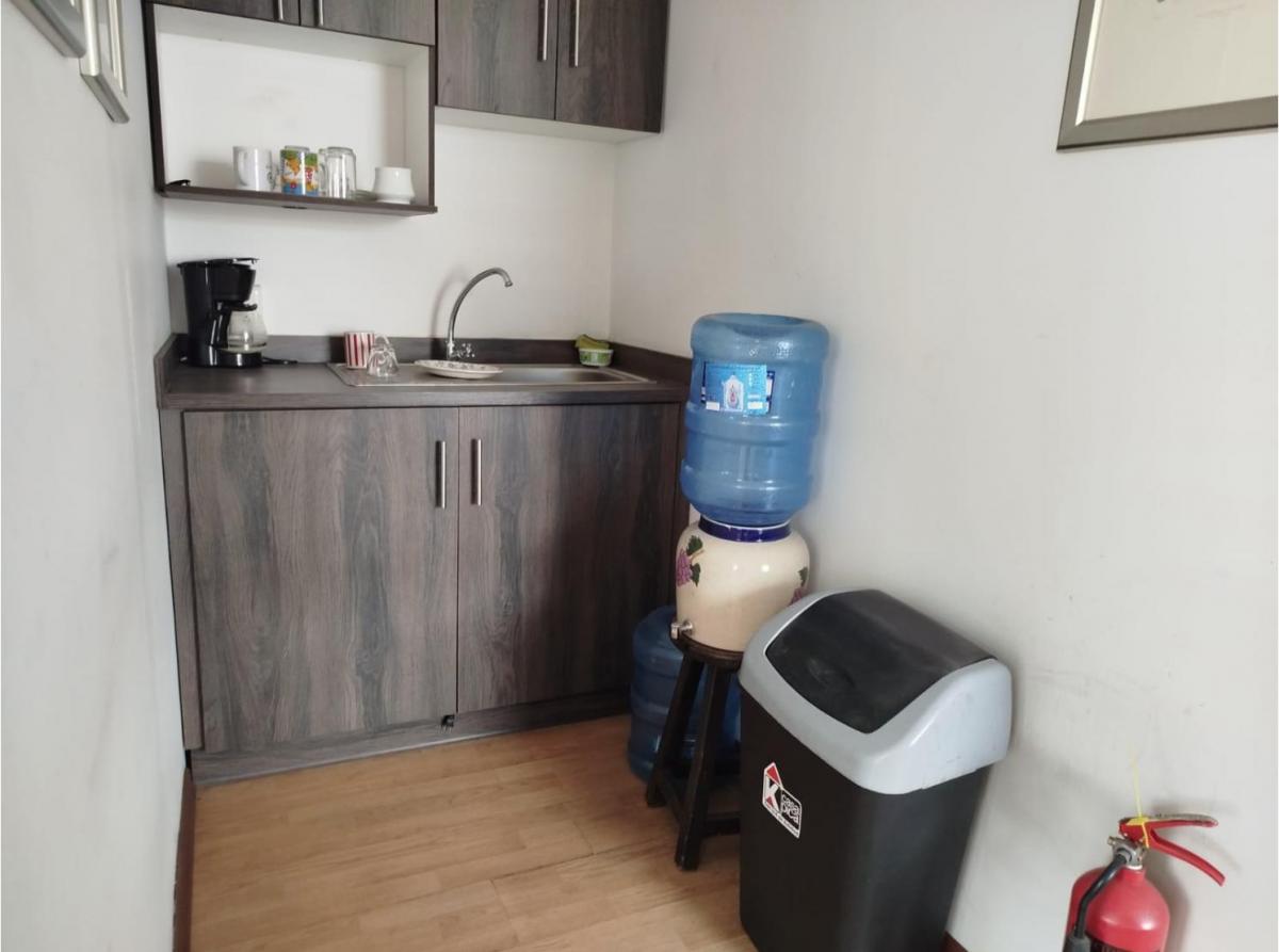 La Colon, de Oportunidad Oficina de Venta 150 m² — imagen 3
