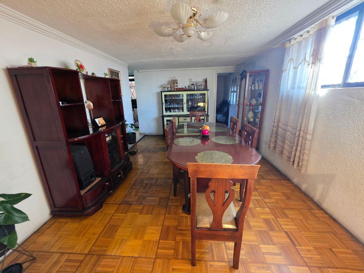 Casa de Venta Al Norte de Quito San Pedro Claver Parque Ingles — imagen 5