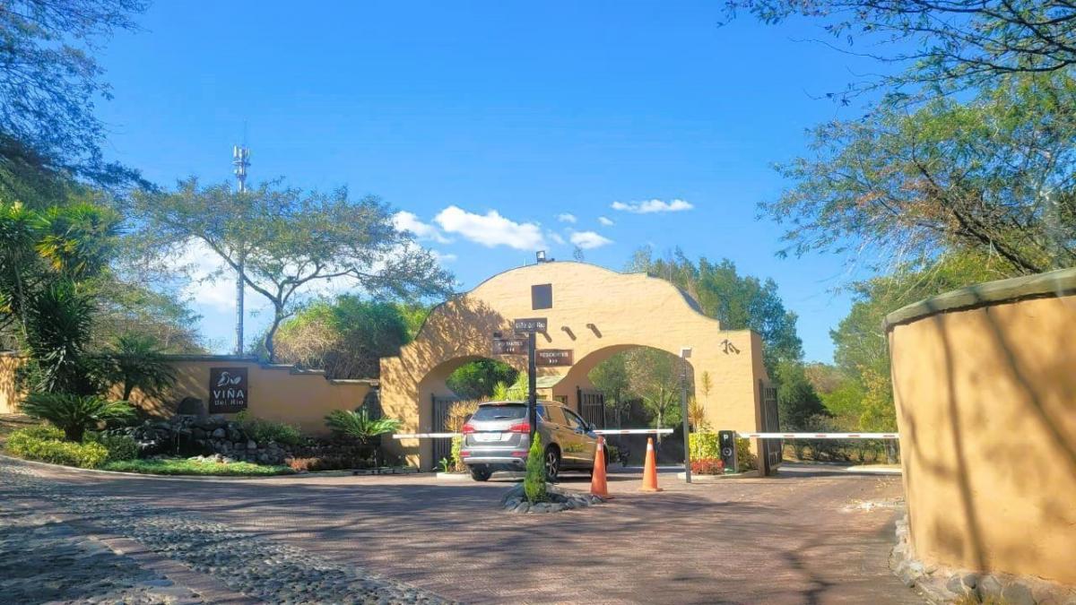 Venta Hermoso Terreno en La Viña del Río, 2.804 m² Apto Para 3 Casas Nuevas. Provincia de Pichincha — imagen 10