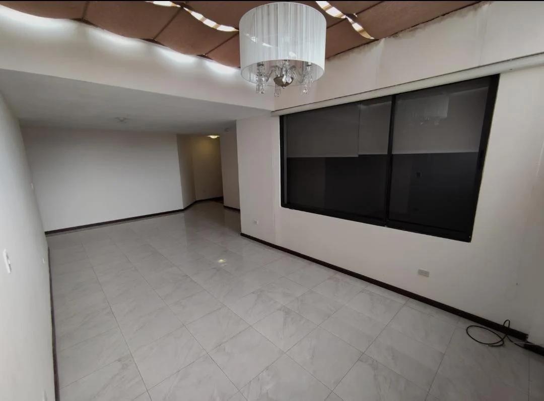 Departamento de 390 m² con 3 Dorm. en Venta y Alquiler en Quito Tenis — imagen 8