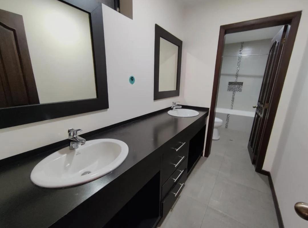 Departamento de 390 m² con 3 Dorm. en Venta y Alquiler en Quito Tenis — imagen 4