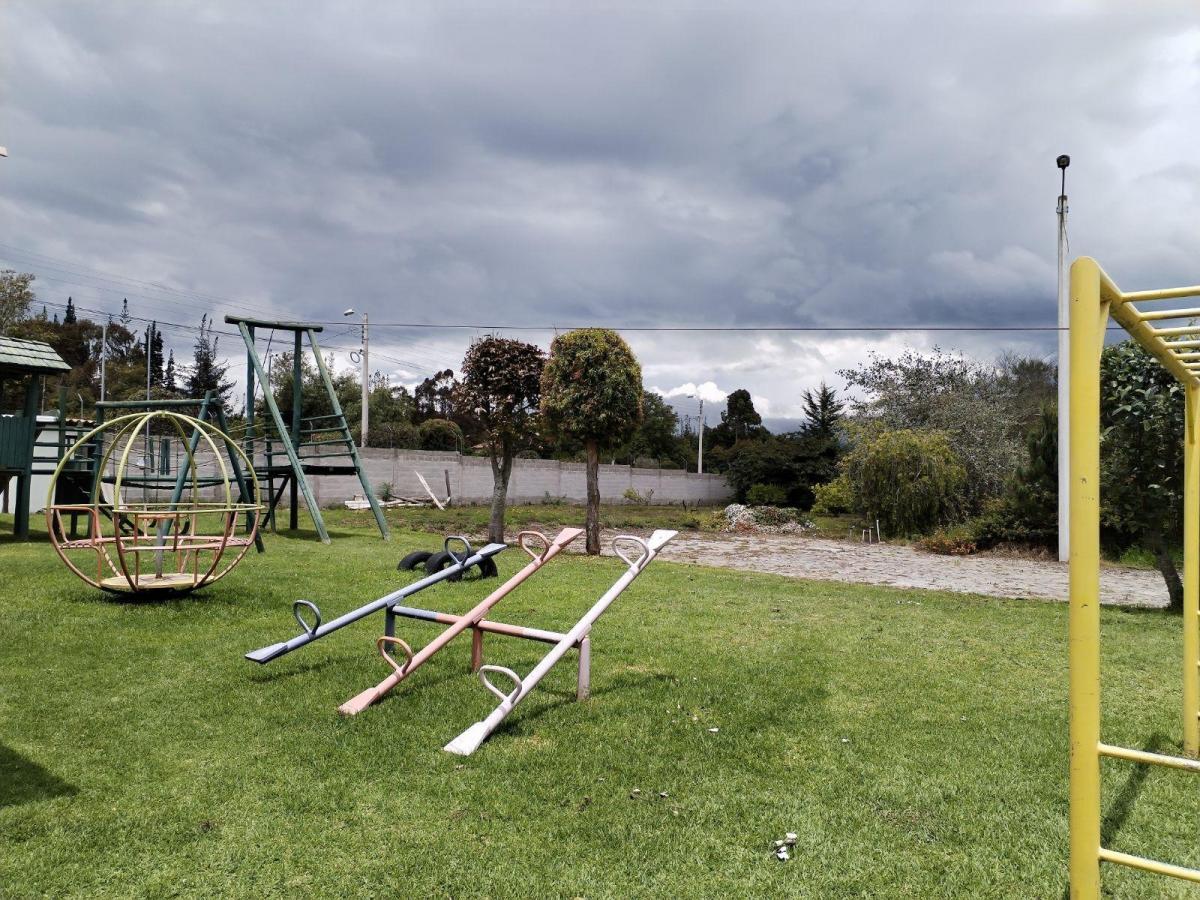Malchingui Terreno de Venta en Urbanización Cerca a Guayllabamba — imagen 4