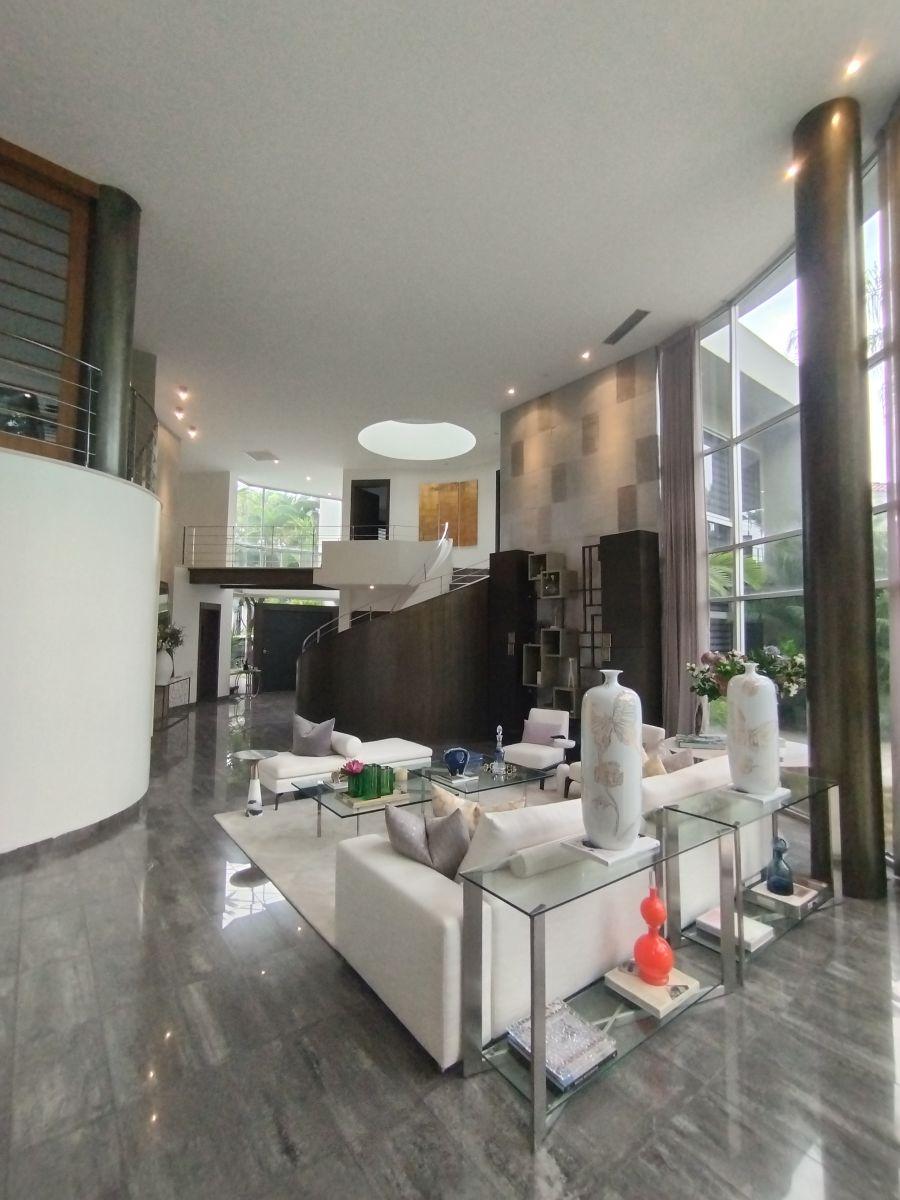 Excelente Casa en Pleno Samborondón Se Alquila Amoblada y Equipada, Guayas — imagen 3