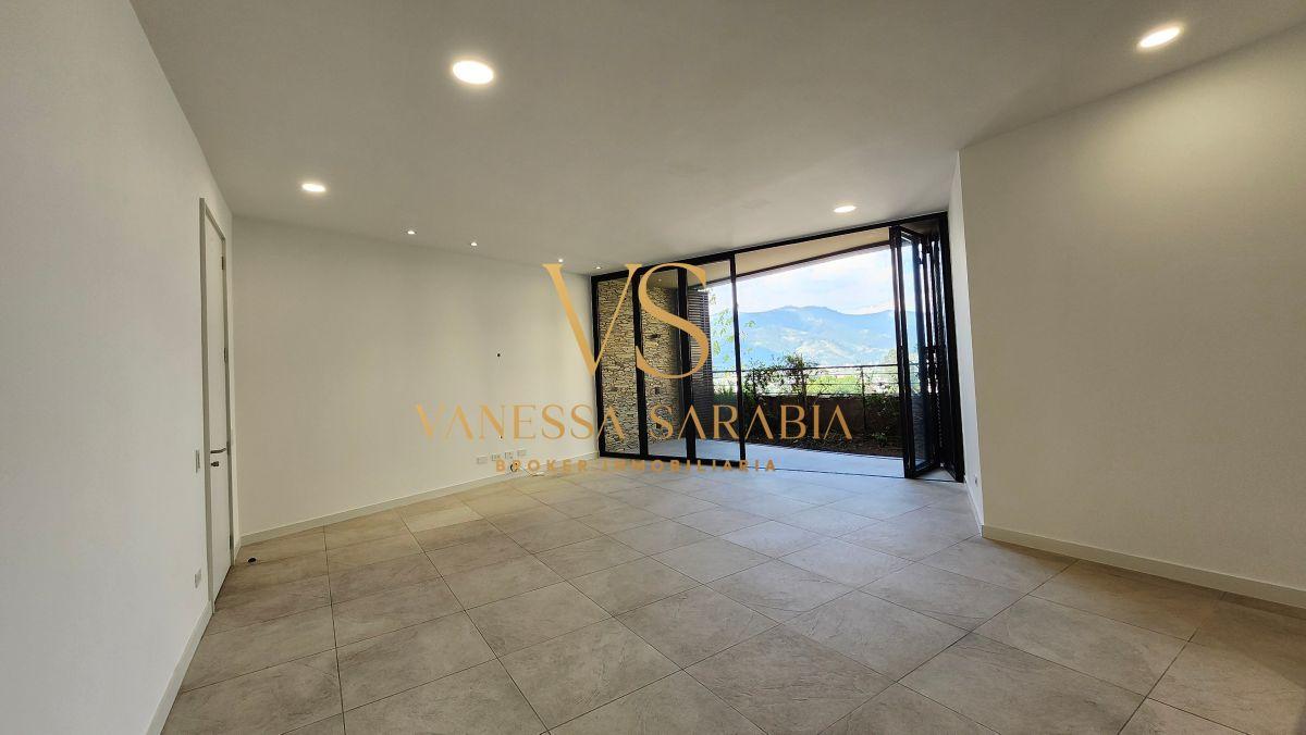 Vendo Departamento Dos Dorm., Torres Aquarela Cumbaya, Quito – Ecuador — imagen 9