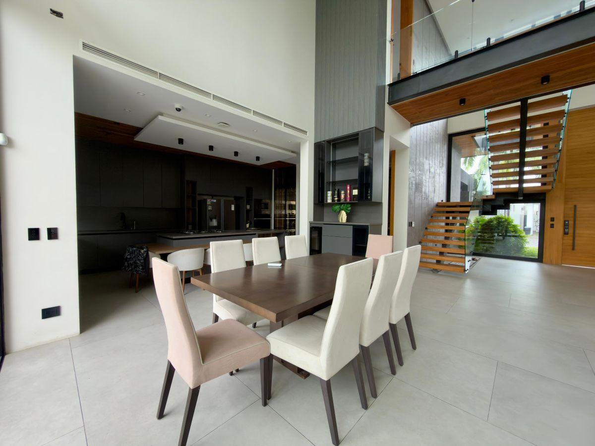 Casa Moderna de Venta en Isla Mocoli Peralta, Guayas — imagen 9
