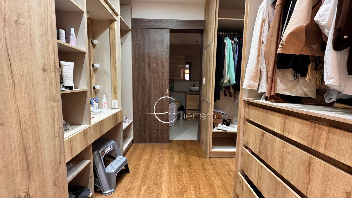 En Venta Espectacular Casa de Lujo (1 Sola Planta) con Gran Jardin, Club Los Chillos — imagen 3