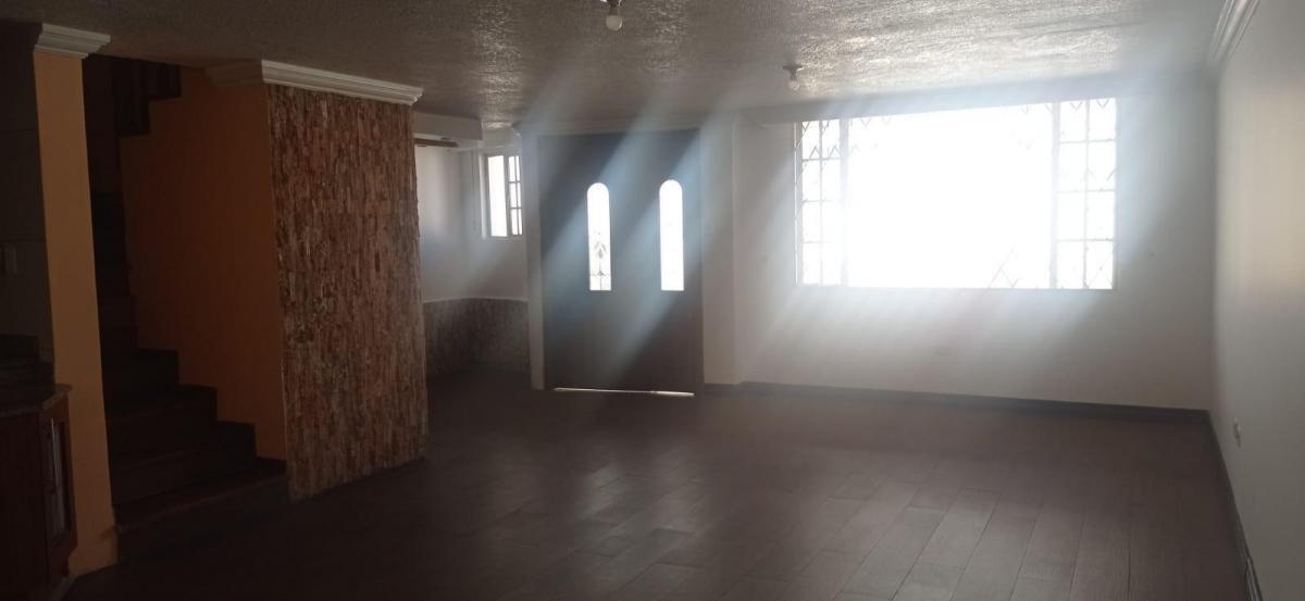 Se Vende Amplia Casa en Carcelen Industrial — imagen 10