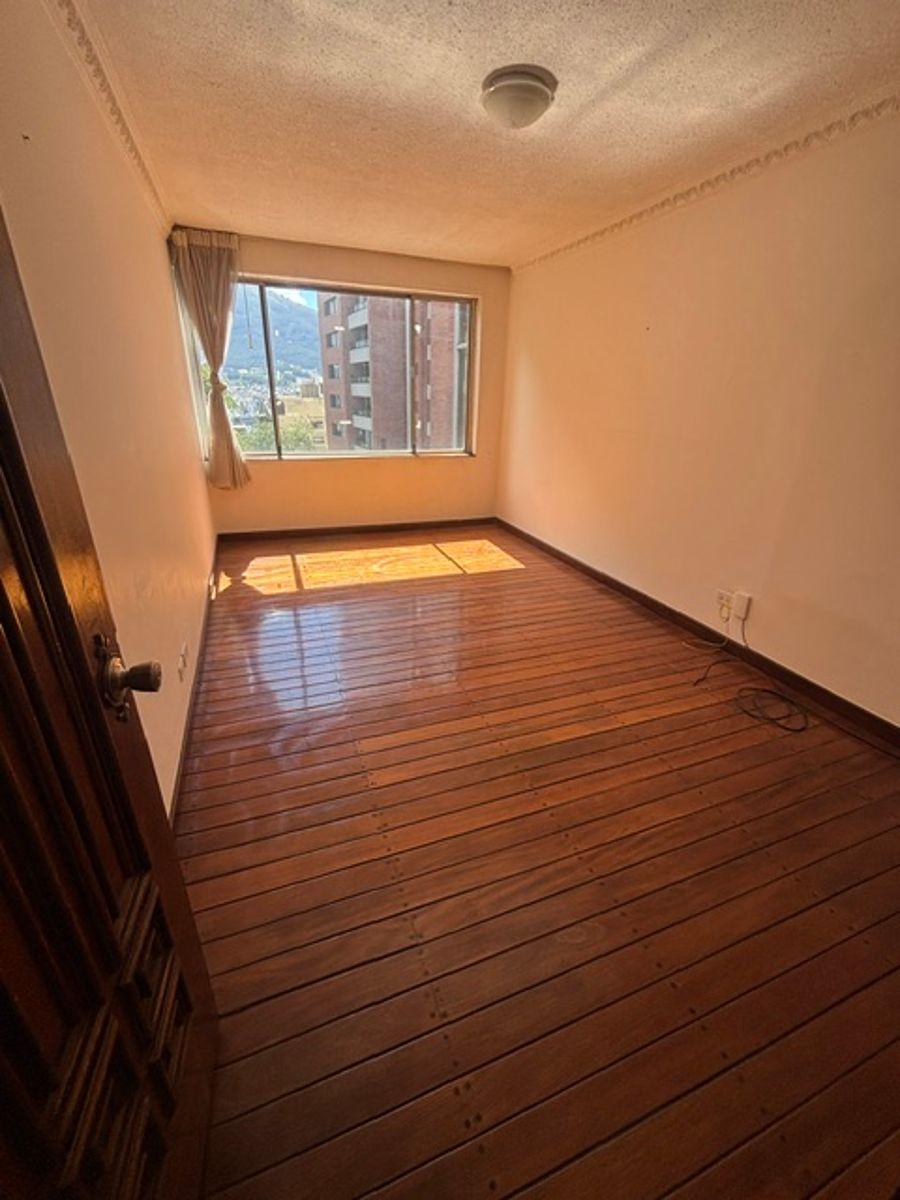 Vendo Departamento de 3 Habitaciones en Gonzalez Suarez — imagen 2