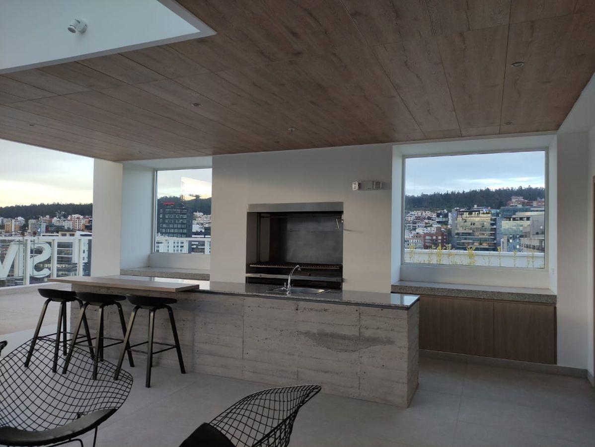Estudio en Renta Amoblado con Parqueadero Edificio con Piscina — imagen 8