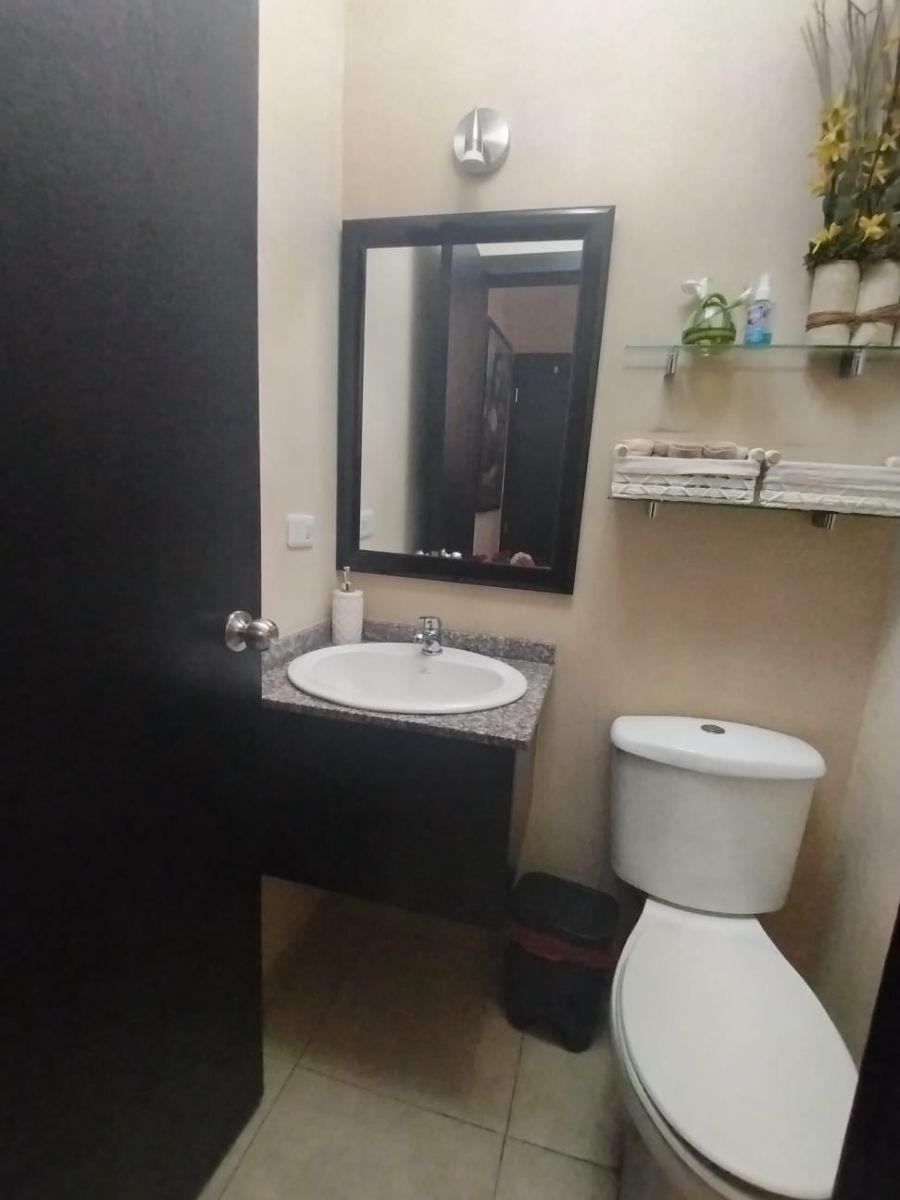 En Venta Casa Pomasqui, Mitad del Mundo a 5 Minutos de Cemexpo — imagen 4