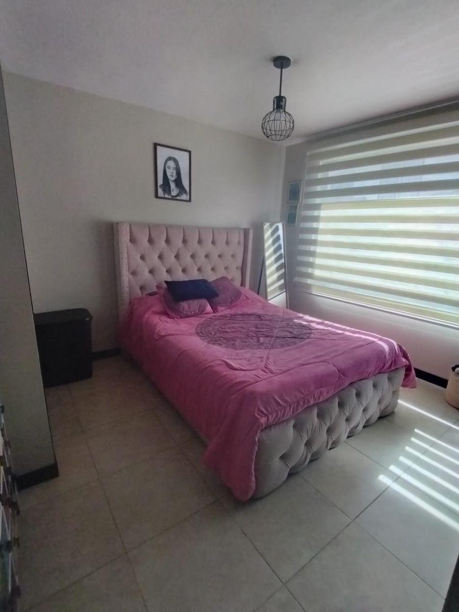 En Venta Casa Pomasqui, Mitad del Mundo a 5 Minutos de Cemexpo — imagen 3