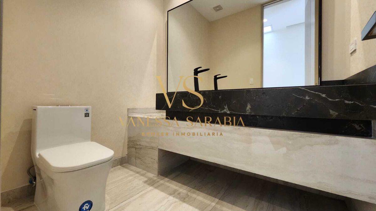 Vendo Exclusivo Departamento Penthouse en Cumbaya, Quito - Ecuadoreste Departamento Se Destaca por S — imagen 5